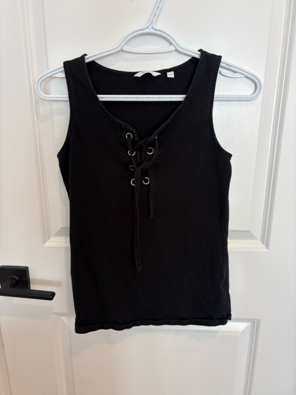 Reitmans Black Lace-Up Scoop Neck Tank Top